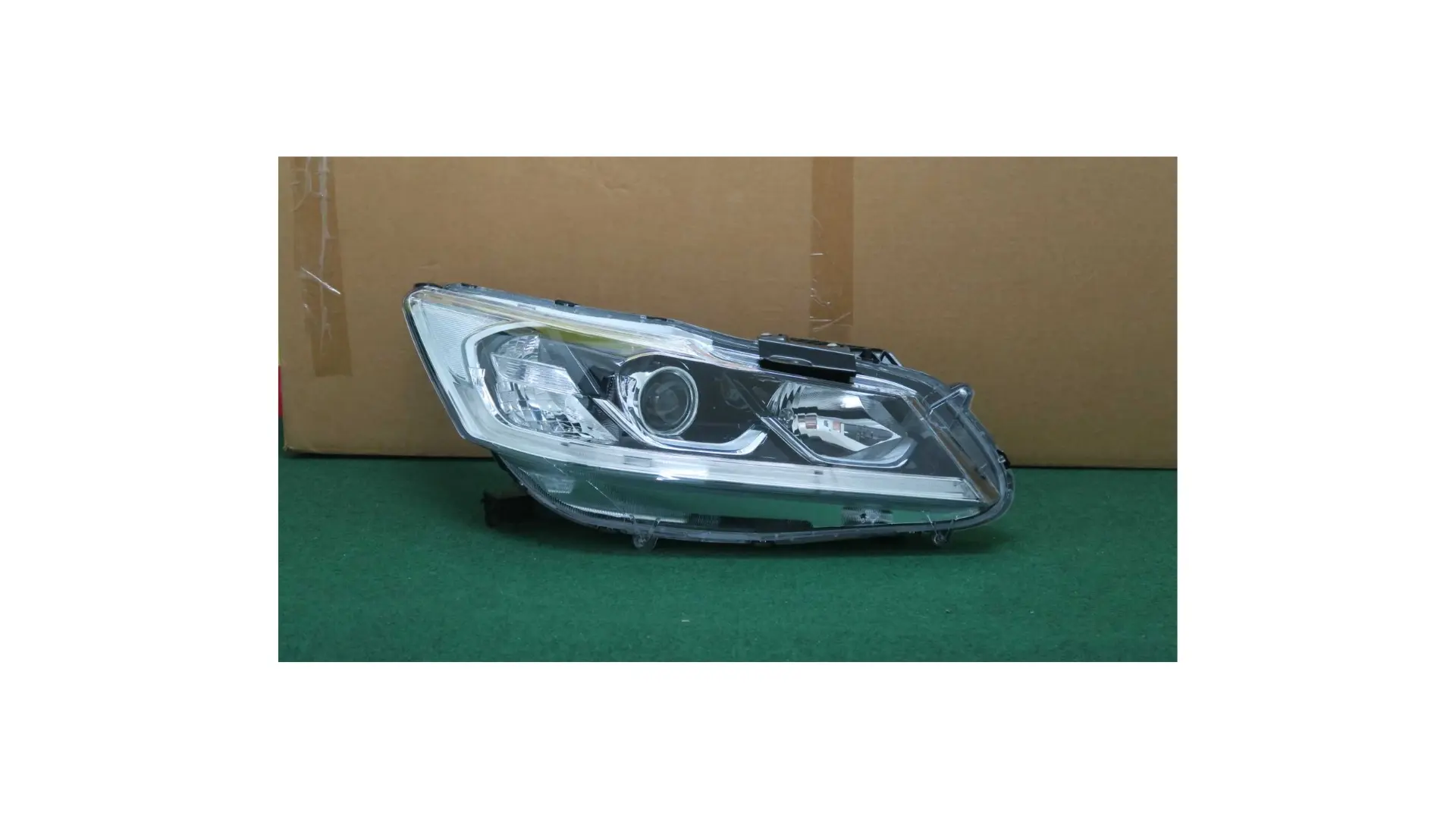 HEAD LAMP , HONDA ACCORD 16' T2A/T2M NM 2.0 RIGHT -AFTERMARKET *